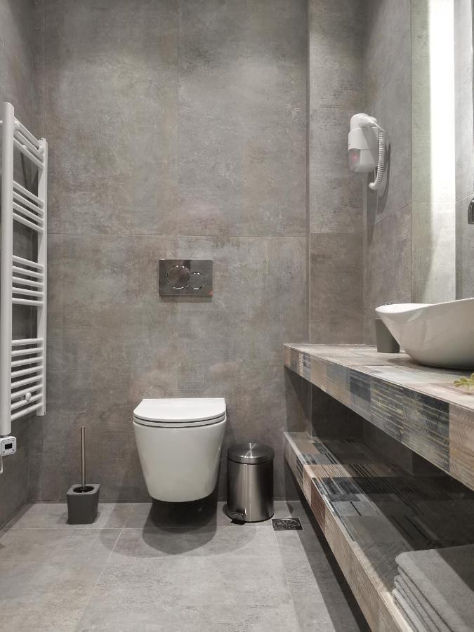 Historic Center Luxury Studio Apartment أثينا المظهر الخارجي الصورة